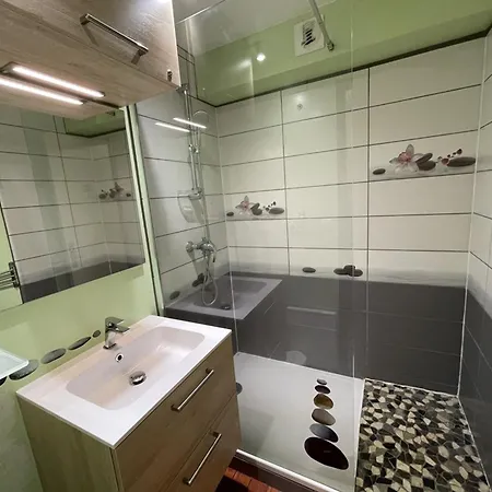 아파트 Duplex Moderne 46m², Balcon S-e, A Proximite Des Pistes Et Commerces, 2 Chambres, Casier A Skis - Fr-1-787-50 *